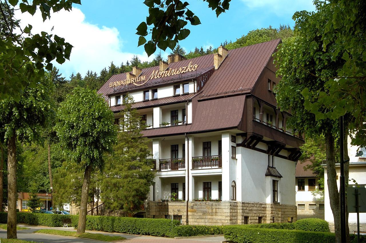 Moniuszko Hotel Duszniki Zdrój Buitenkant foto